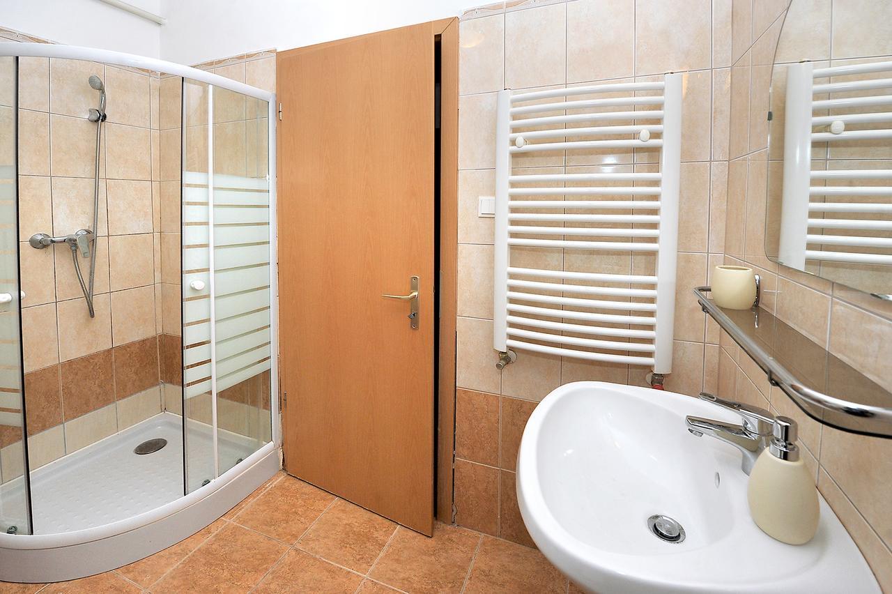 Ihome Apartment 3.0 Πετς Εξωτερικό φωτογραφία
